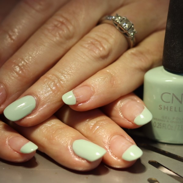 Cathys Nails and Beauty mint green nails
