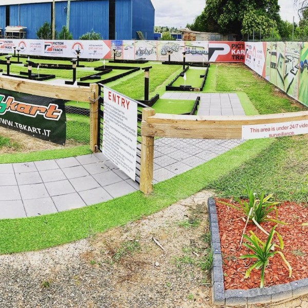 Entryway into the Picton Karting Track Mini Golf course