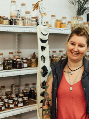 Herbal Huntress & Co