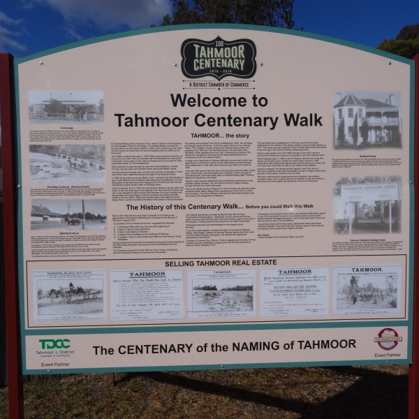 Signage welcoming people to the Tahmoor Centenary Walk