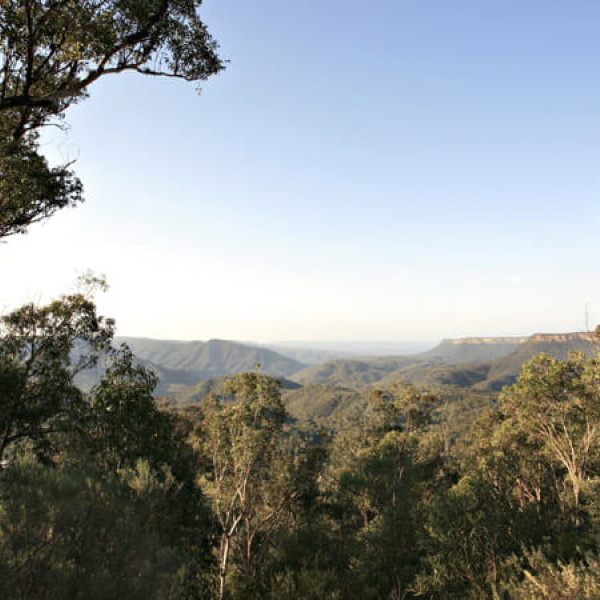 Wollondilly Lookout PhotographerL Rosie Nicolai