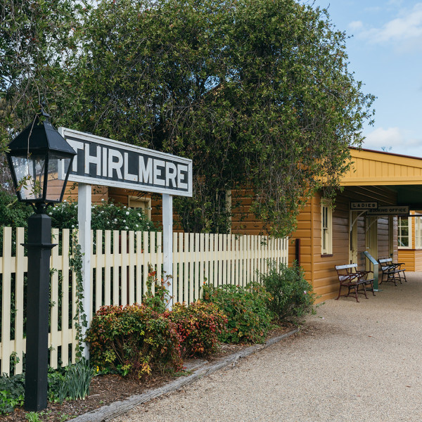 Thirlmere Train Station Sign