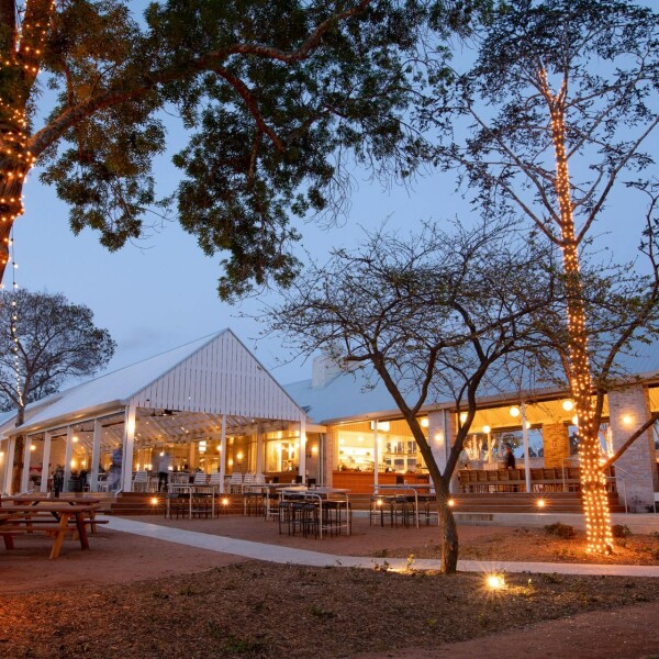 Camden Valley Inn at night