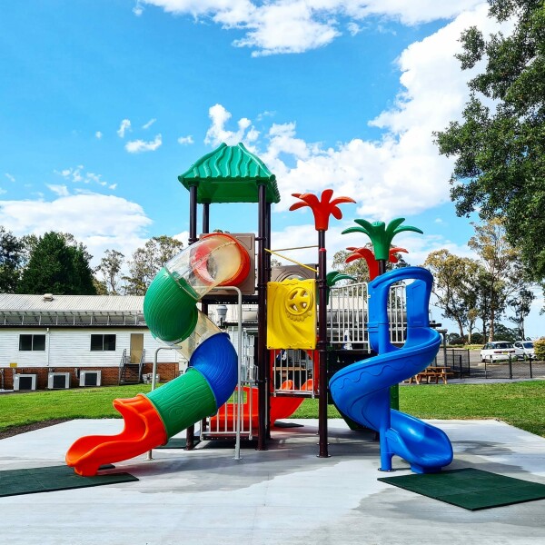 Oakdale Workers Club Playground