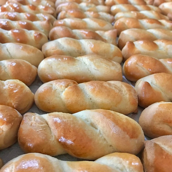 'Nonna's Biscuits' freshly baked and lined up 